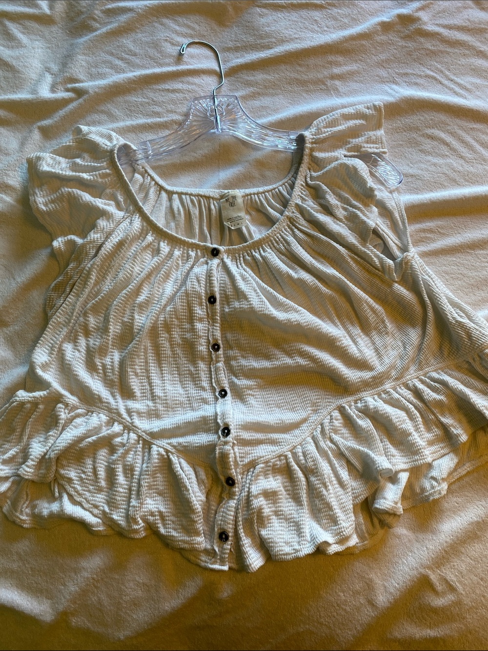 We The Free Button-Front Ruffle Hem White Women’s Top